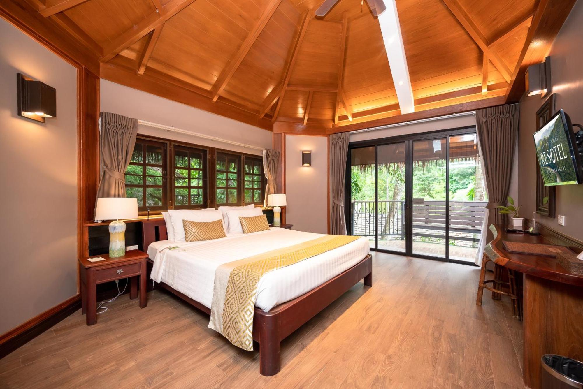 River Kwai Resotel Sai Yok Exterior photo